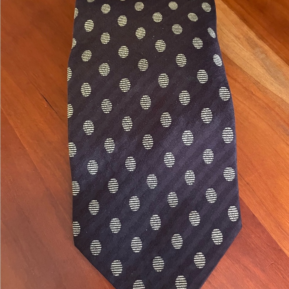 Giorgio Armani Cravatte Silk Tie Necktie Italy Brown Gold Polka Dots EUC